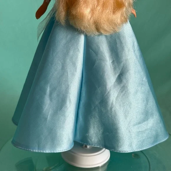 Sleeping beauty Barbie 1998 - Picture 16 of 17